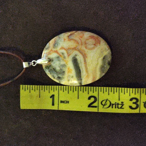 Banded Agate Necklace - Picture 3 of 3